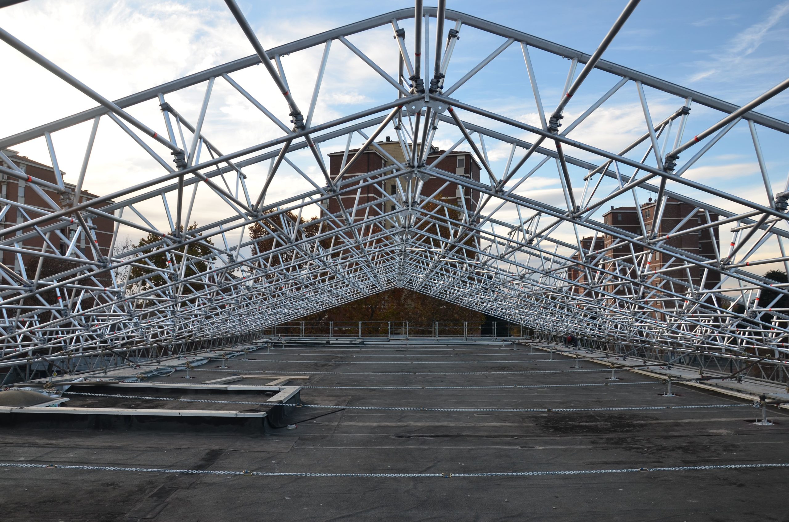 Ponteggi per coperture provvisorie