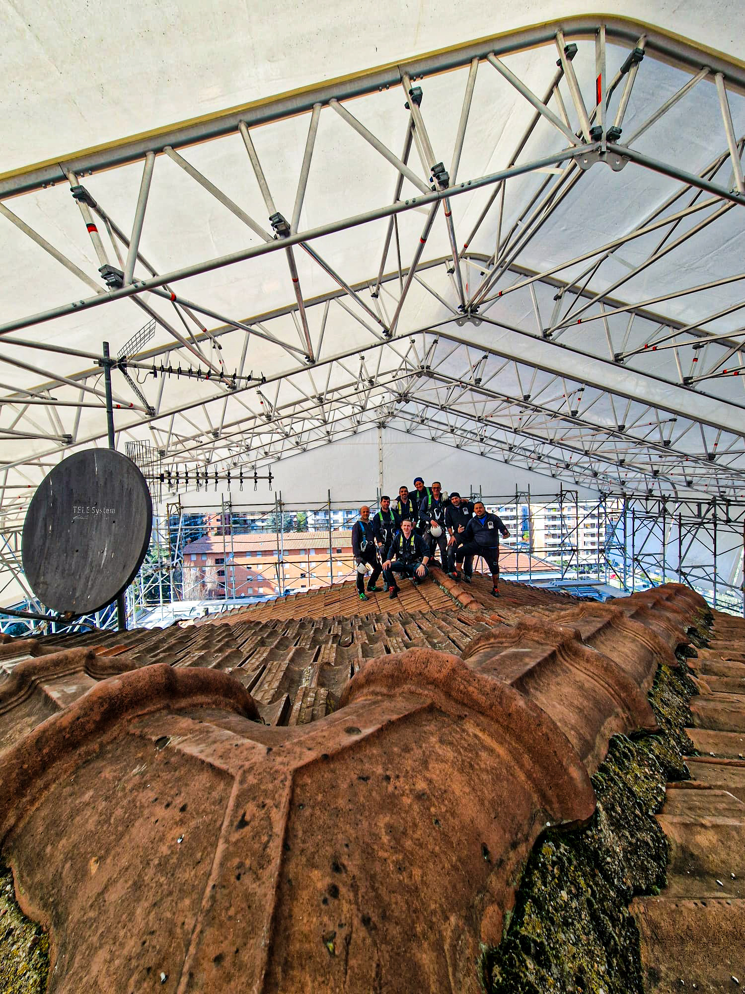 Noleggio coperture provvisorie (2)