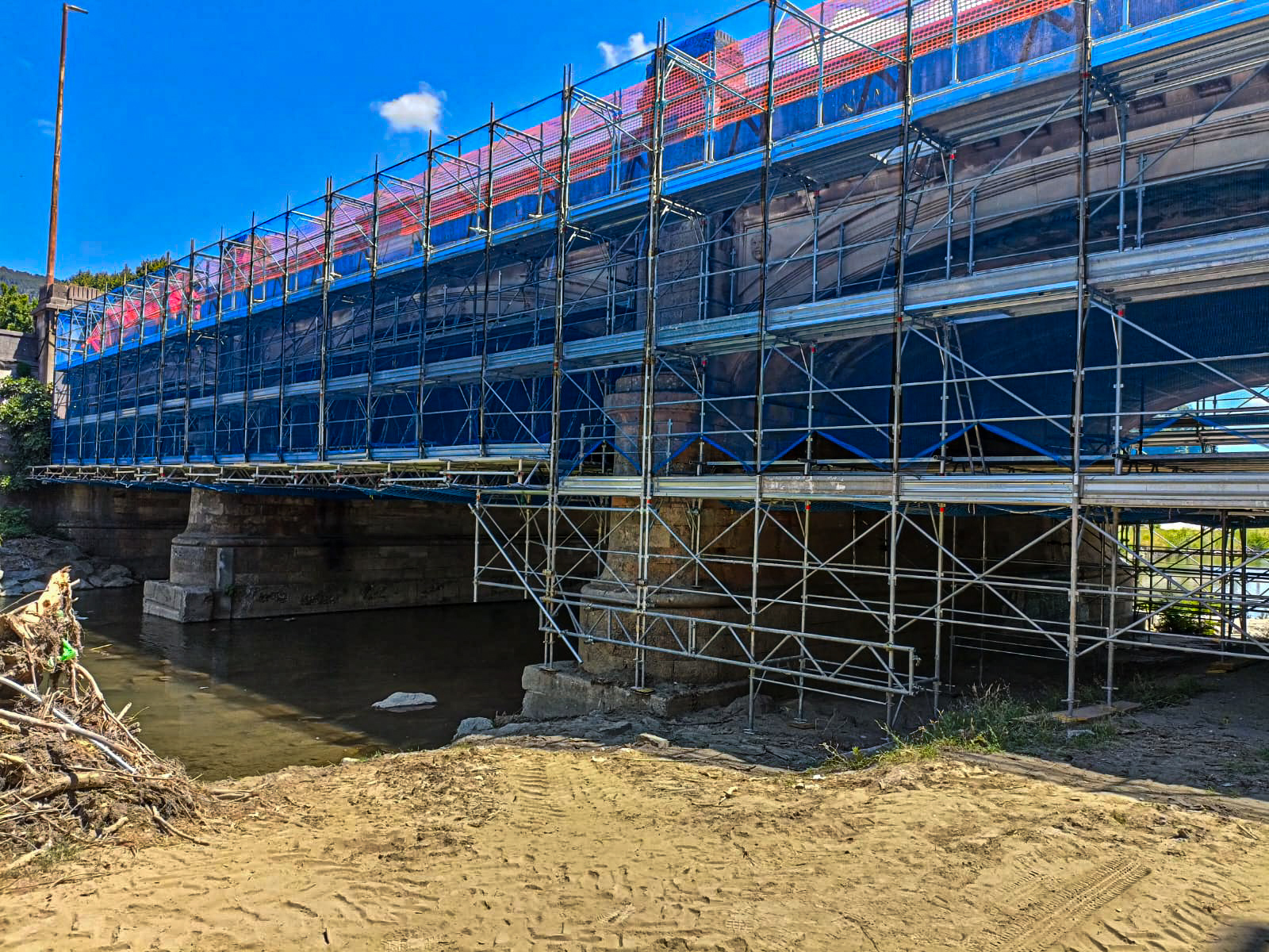 Ponteggi sospesi per ponti e viadotti (3)